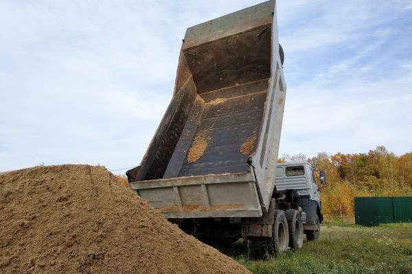 Topsoil Delivery in Surprise
