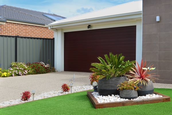 Front Yard Landscaping in Surprise